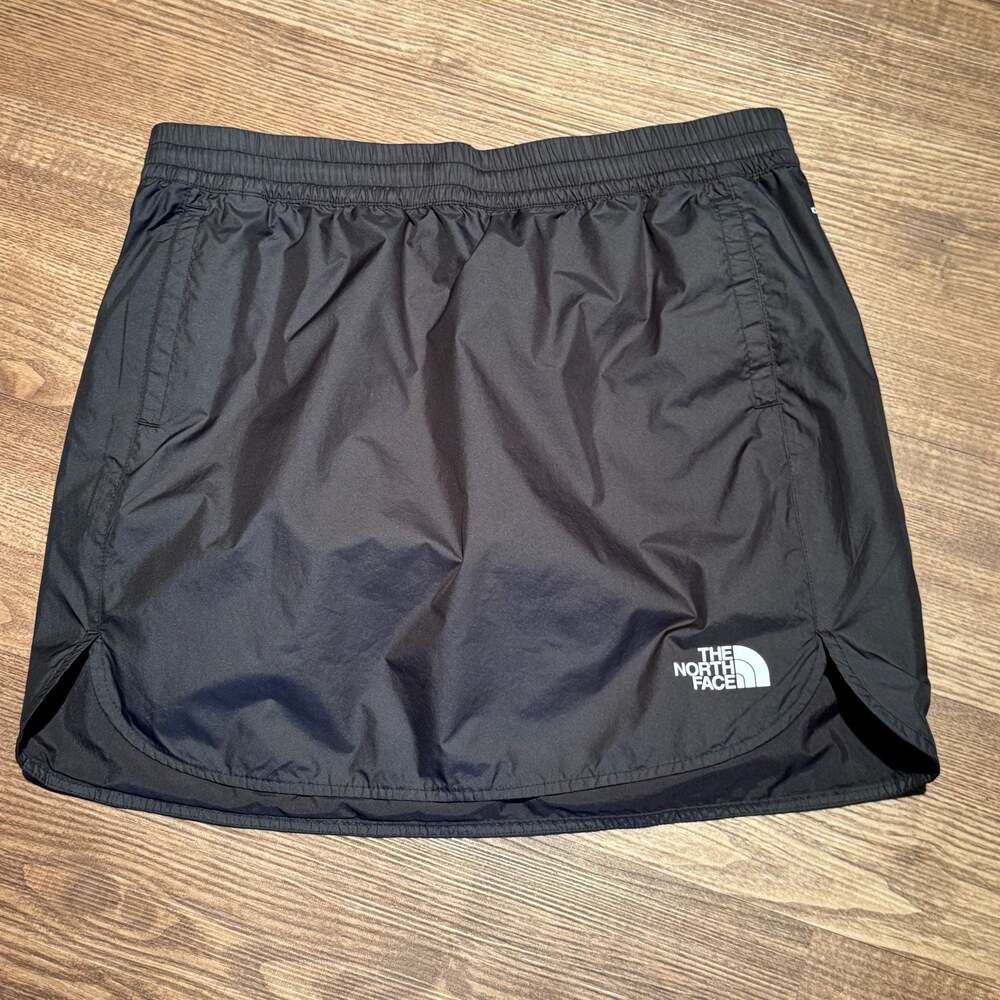 The North Face Hydrenaline Mini Skirt - Black - Size L - Women's - NWOT
